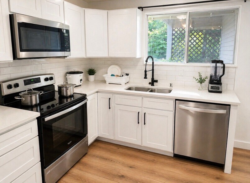 Building Photo - 1228 N 760 W