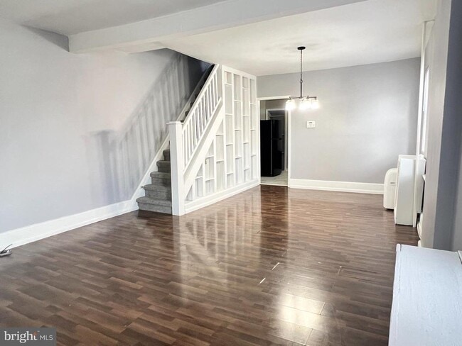 Building Photo - 434 Pierce St