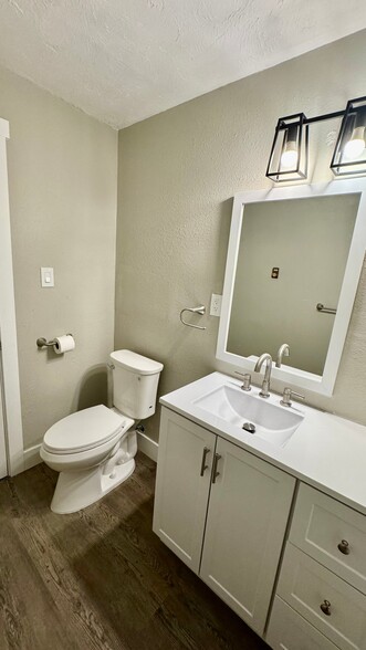 Building Photo - 507 Linden Dr