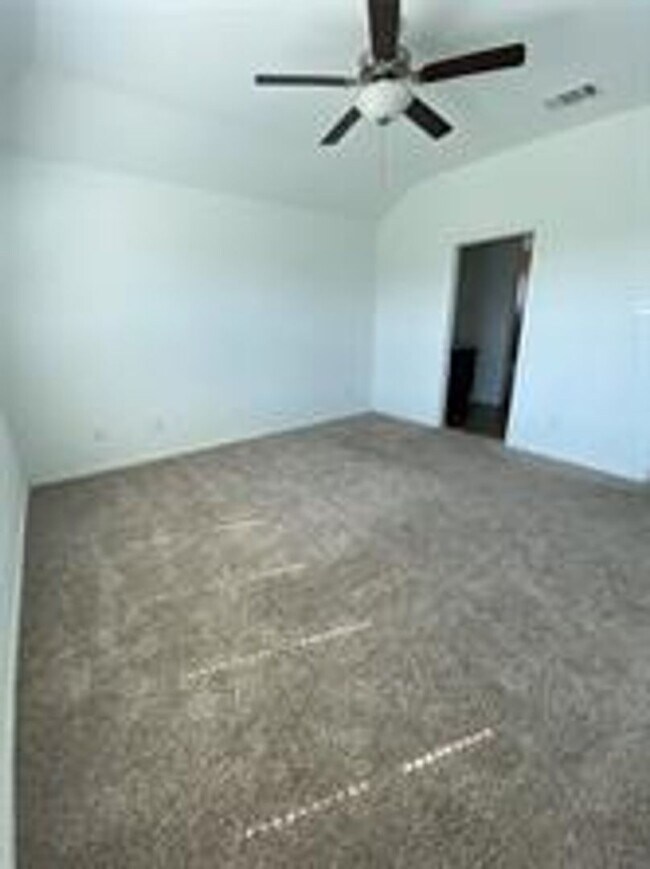 Building Photo - 112 Wolseley Dr