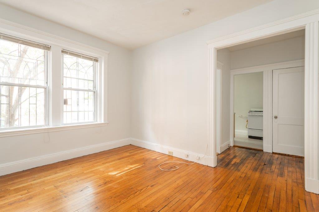 Building Photo - 49 Worthington St