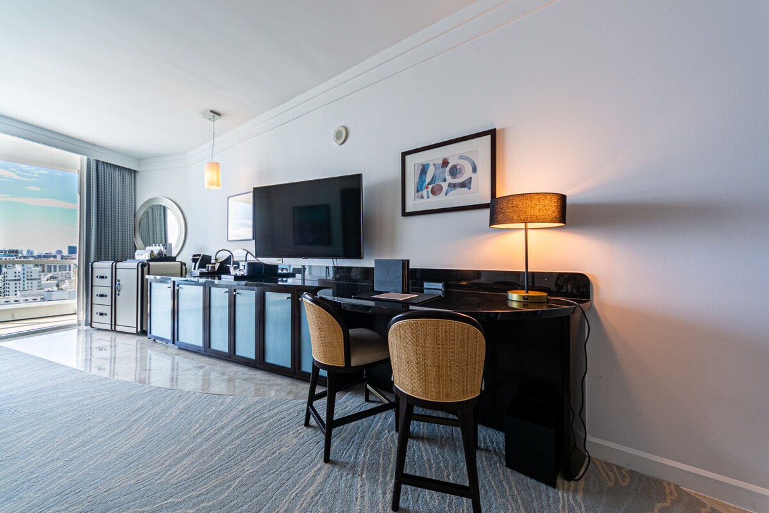Building Photo - 4401 Collins Ave