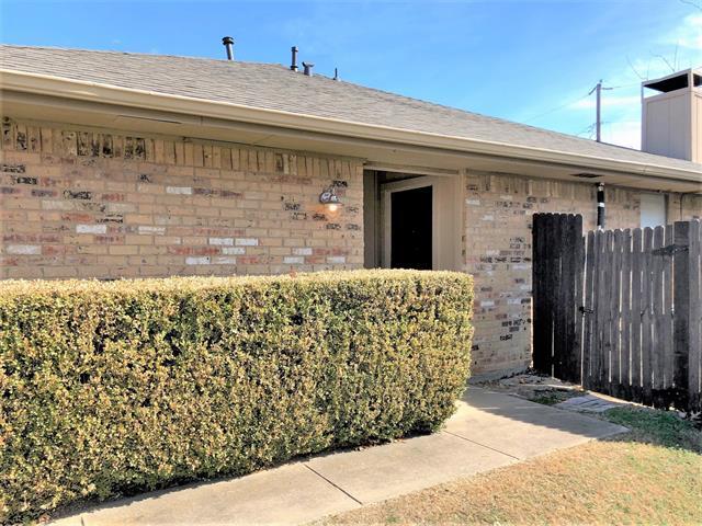 Building Photo - 8833 Camfield Way St