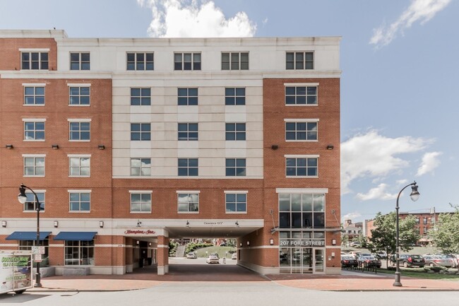 Building Photo - 2BR/2BA East Bayside Luxury Condo Near Old Port, W/D, Parking, Central AC, Views