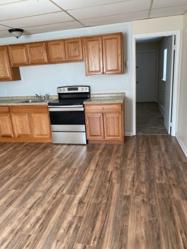 Building Photo - 14 E 3rd St