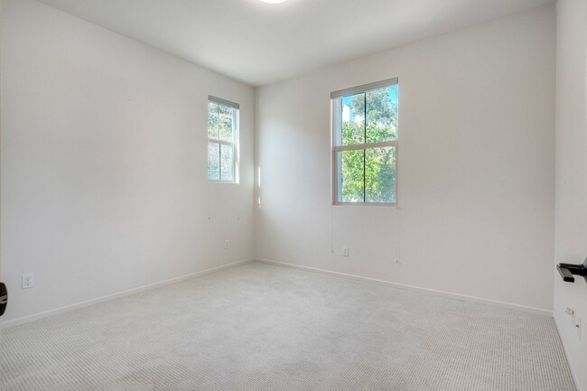 Building Photo - 4Bed/3Bath House in San Marcos~ Merit