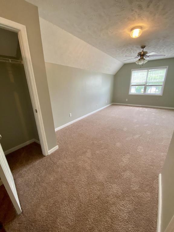 Building Photo - 8229 Foxtrail Dr