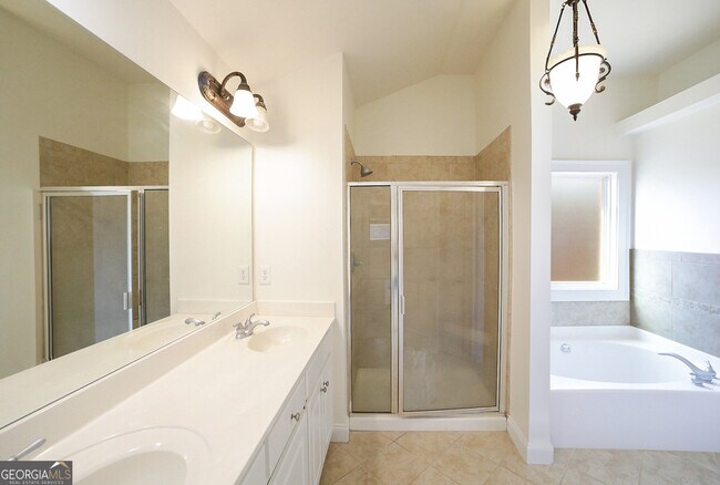 Building Photo - 104 Putters Dr