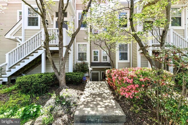 Building Photo - 2954 Yarling Ct