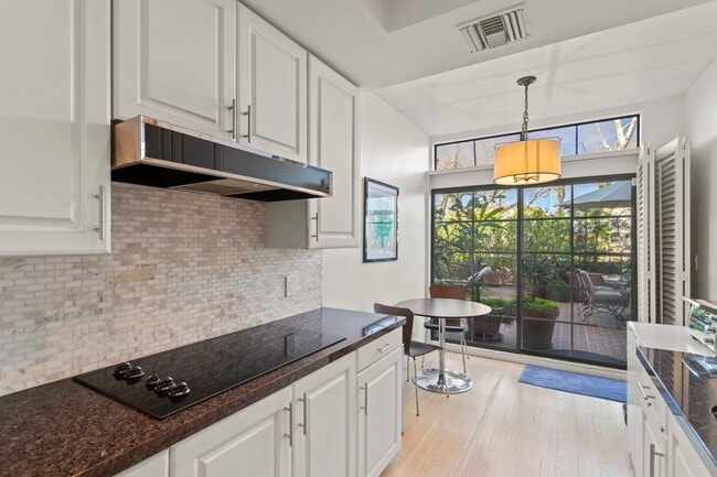 Building Photo - 200 N Swall Dr