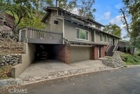 Building Photo - 850 Country Club Dr