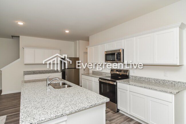 Building Photo - 1064 Large Poppy Dr