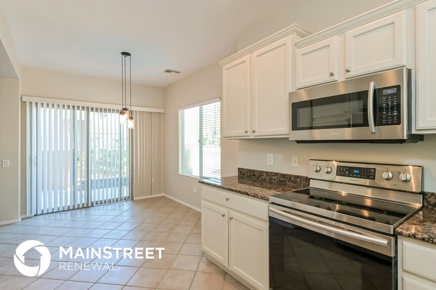 Building Photo - 10604 E Native Rose Trail