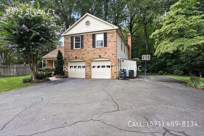 Building Photo - 8473 Sevan Ct