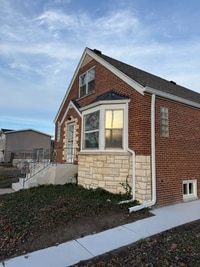 Building Photo - 2427 N Erie St