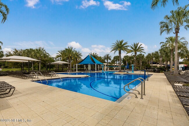Building Photo - 311 Bay Lk Dr