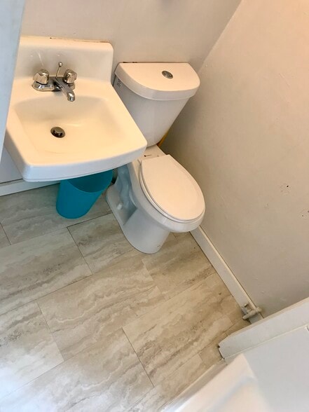 Newer bathroom tile, shower, toilet, and neutral paint - 350 Cobun Avenue