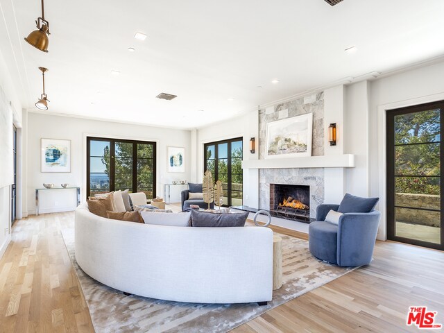 Building Photo - 6201 Rodgerton Dr