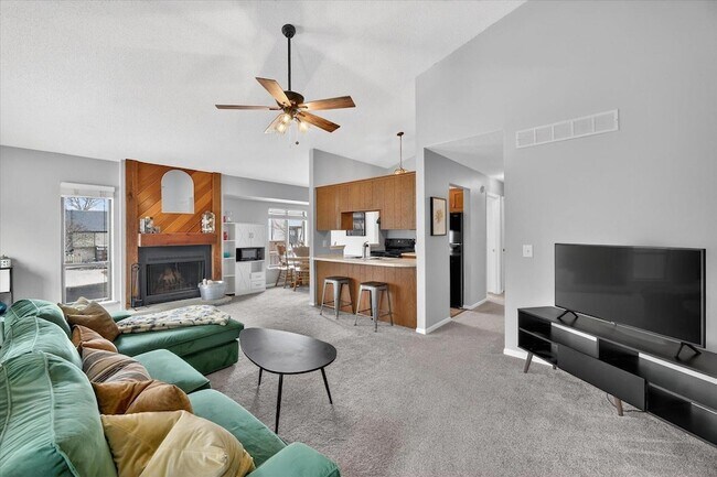 Building Photo - 4870 Foxfire Trail