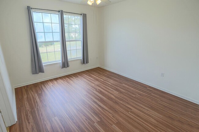Building Photo - 1603 Preswick