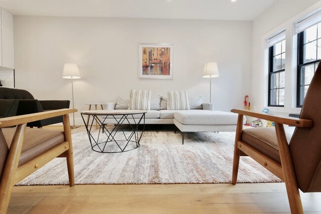 Building Photo - Luxury Rowhouse Living in Columbia Heights (w/Solar!)