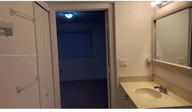 Building Photo - 20850 SW 87th Ave