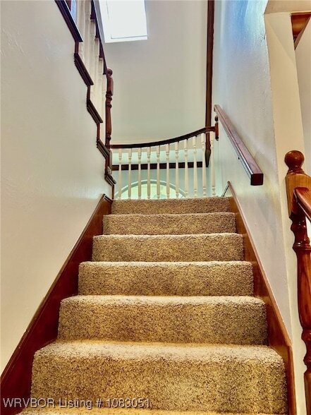 Building Photo - 1801 Oak Forest Dr