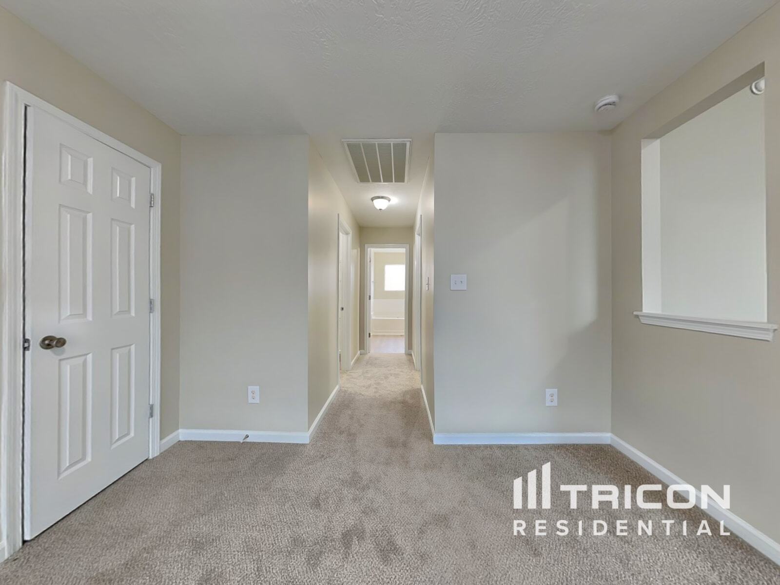 Building Photo - 6039 Reynolds Cir