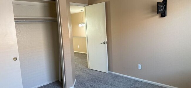 Building Photo - COMING SOON! Great 5 bedroom house in Circle Cross Ranch with pool