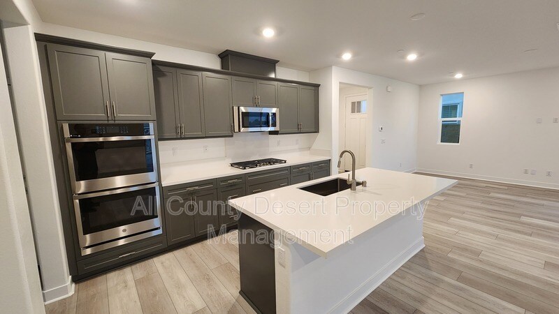 Building Photo - 41186 Harvey Mudd Dr