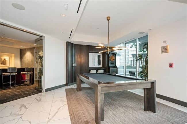 Building Photo - 400 W Peachtree St NW