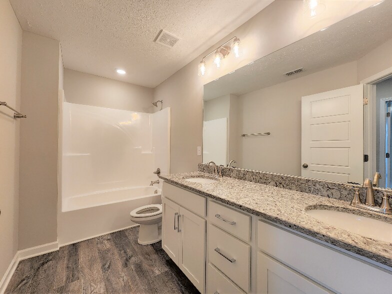 Building Photo - 4222 Spyglass Dr