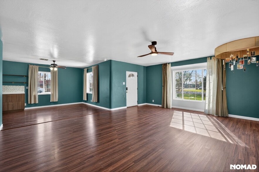 Building Photo - 1700 W Elm St