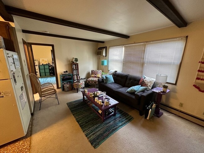 Interior Photo - 643