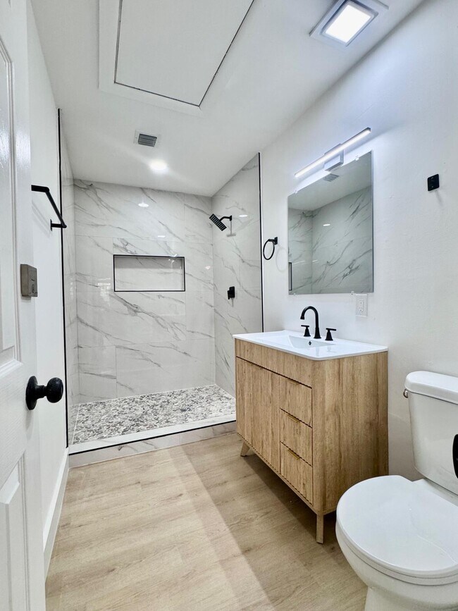 Building Photo - 20834 Sedgewick Dr