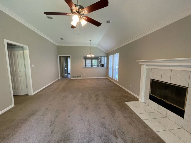 Building Photo - 5903 Sterling Green Trail