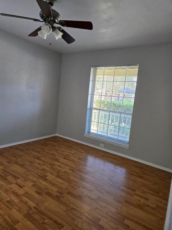 Building Photo - 103 Spanish Oak Cir