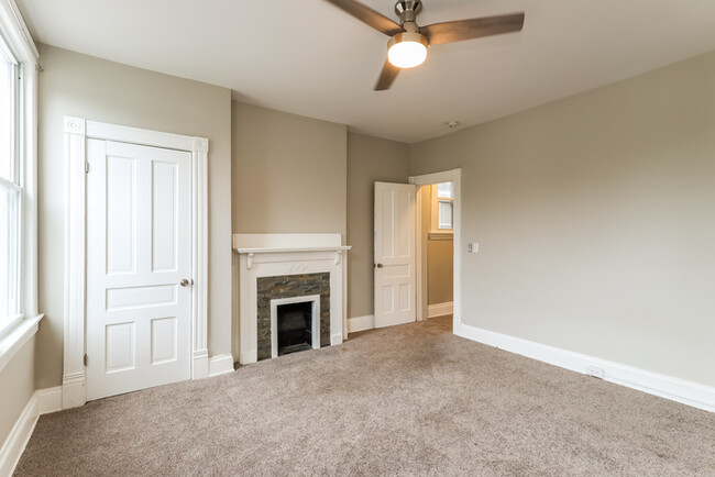 Building Photo - 4210 Colerain Ave