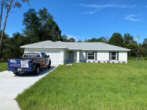 Building Photo - Desirable SW Ocala Neighborhood 3/2/2 **WO...
