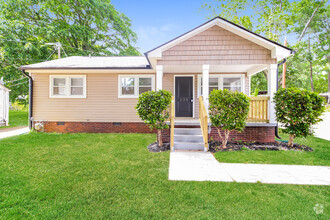 Building Photo - 3 Bedroom in Greenville