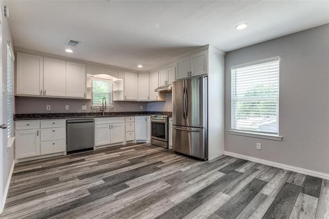 Building Photo - 606 Ridgeline Dr