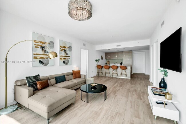 Building Photo - 1300 S Miami Ave