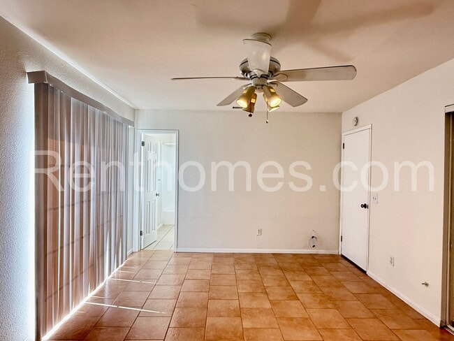 Building Photo - 15917 Arena Dr