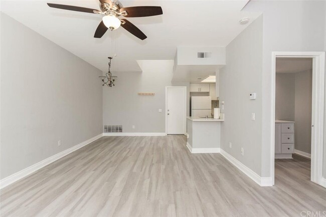 Building Photo - 26825 Park Terrace Ln