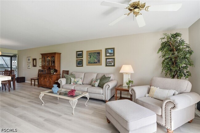 Building Photo - 5905 Trailwinds Dr