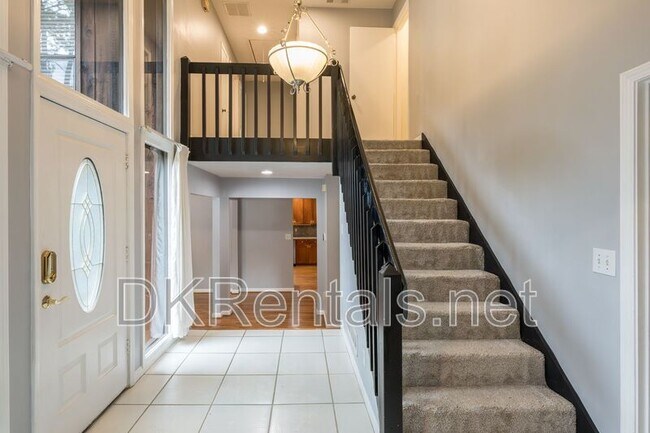 Building Photo - 1125 Trailmore Dr