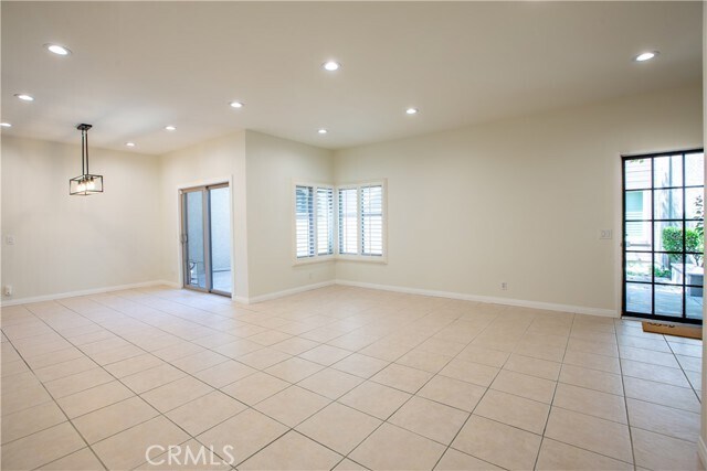 Building Photo - 771 Via Colinas