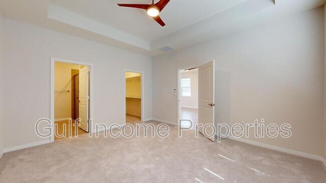 Building Photo - 411 157th Ct E