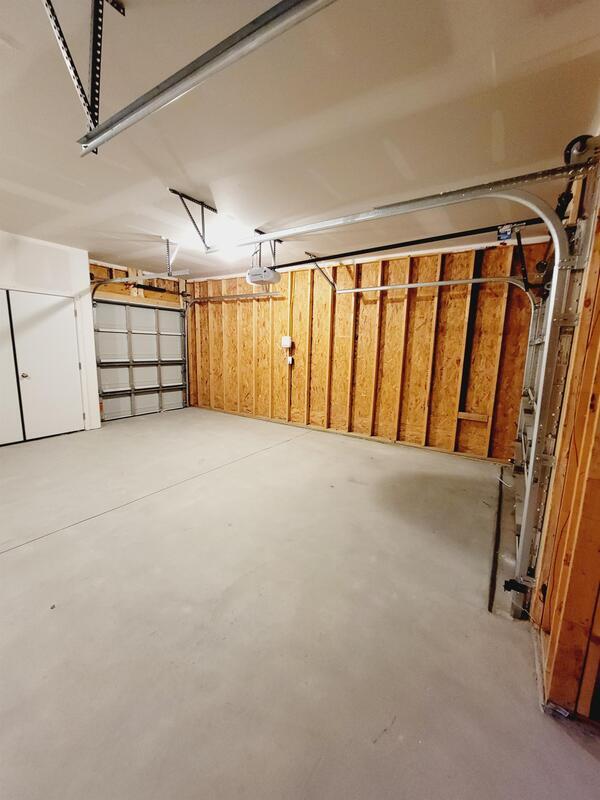 Building Photo - 5289 N Toben Ct