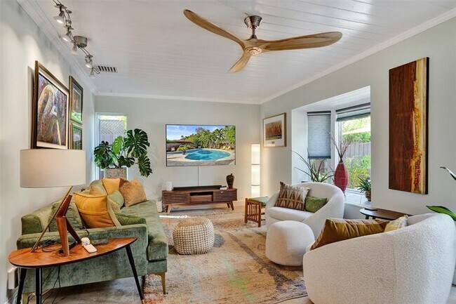 Building Photo - 1935 Harbour Inlet Dr